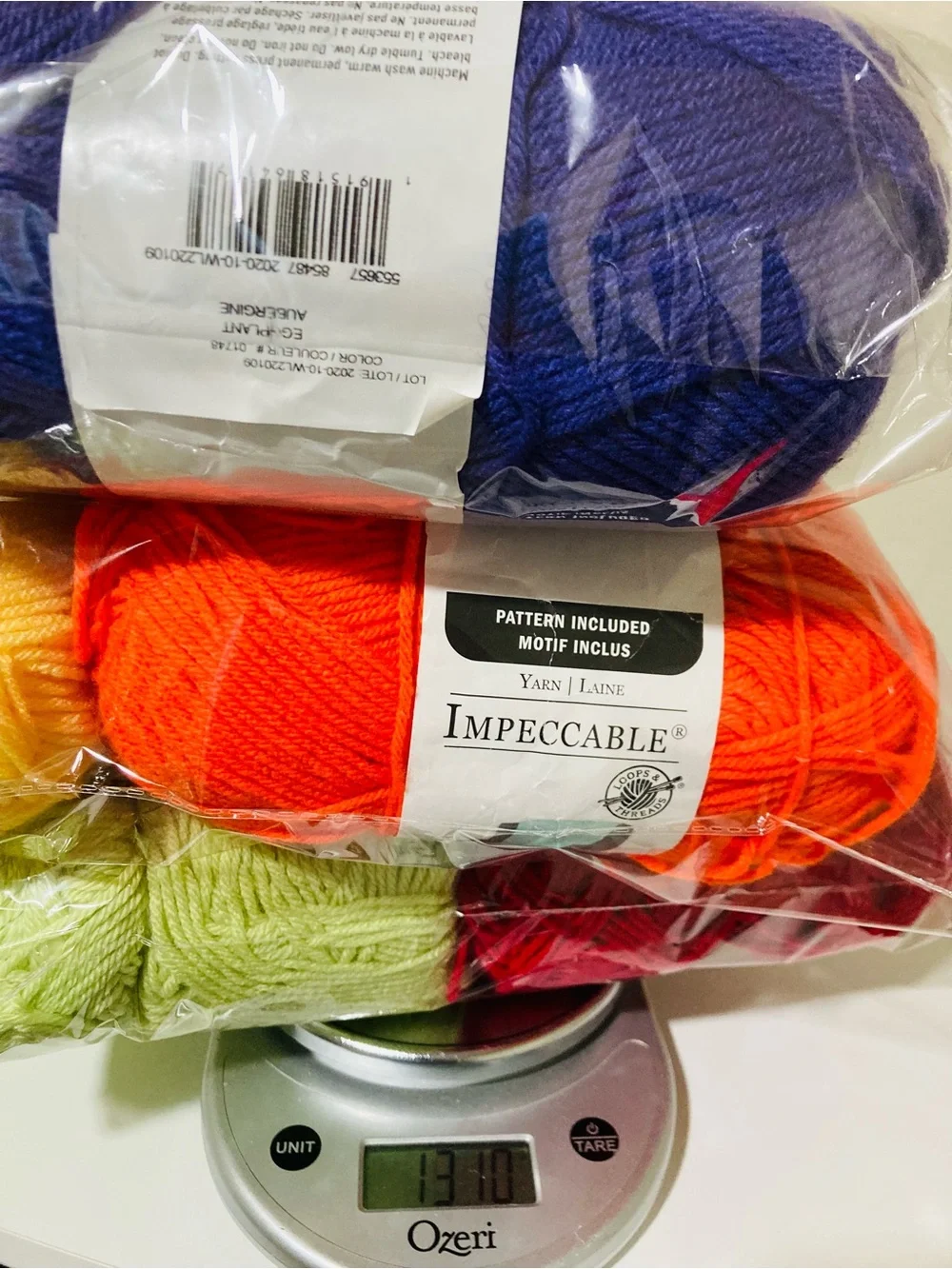 1310 g / 2 lb 14 oz 7 NWT + 4 Impeccable Acrylic Yarn Bundle - Bright Multicolor